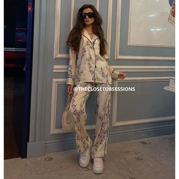 ZARA Flowy Pajama-Style Printed Blouse NWT - Picture 12 of 16